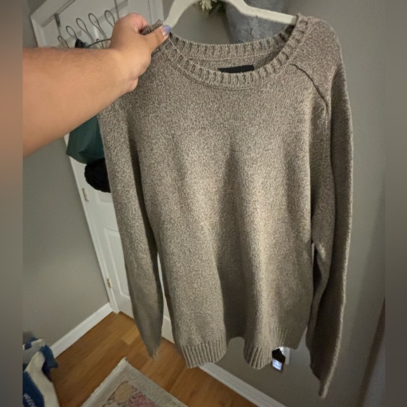 Brown Sweater - Picture 3 of 3